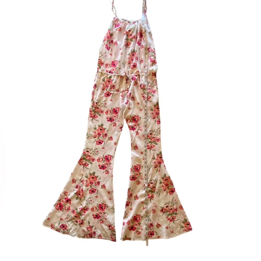 Flynn Skye Rose Floral Pink White Romper Jumpsuit Straps Pockets